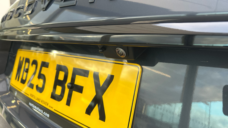 Land Rover Discovery Sport 2.0 D200 Dynamic SE 5dr Auto [7 Seat] Diesel Station Wagon